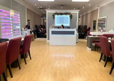 Inside CoCo Nails